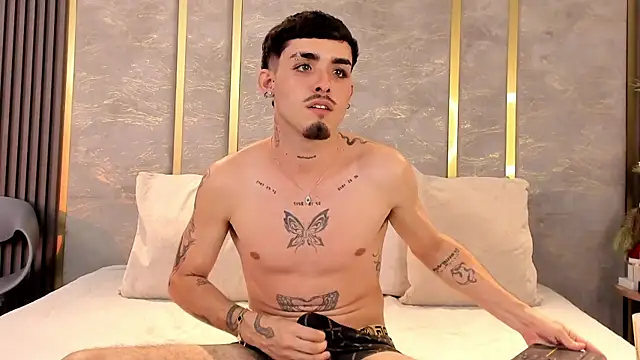 NikoStone_'s cam snapshot