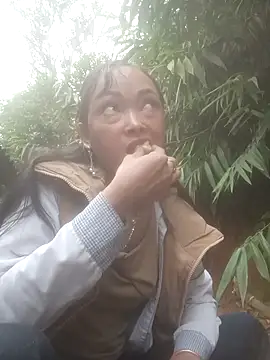 bla-foxx's cam snapshot