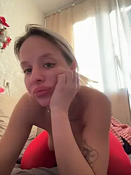 LikaCat live sex cam