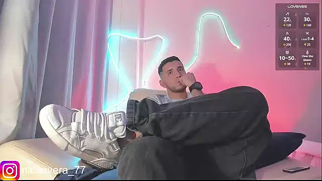 nico_rivera's cam snapshot