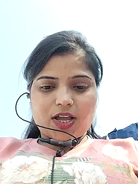 Hot-Pooja25's cam snapshot