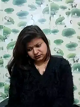 Attractive_Queen_'s cam snapshot