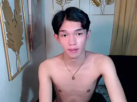 urasian_john18's cam snapshot