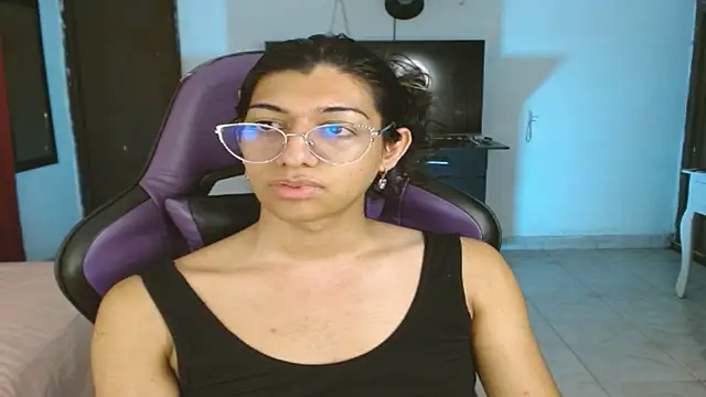 engielphoenis14 live sex cam