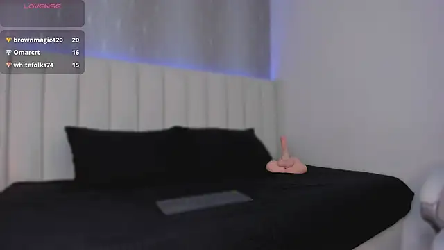 Miia_montero_'s cam snapshot