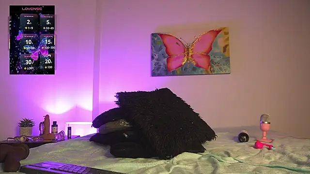 noah_0814's cam snapshot