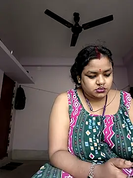 Deborbhavi222's cam snapshot