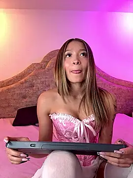 Victoria_Adams14's cam snapshot