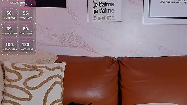 Ramona_Flower live sex cam