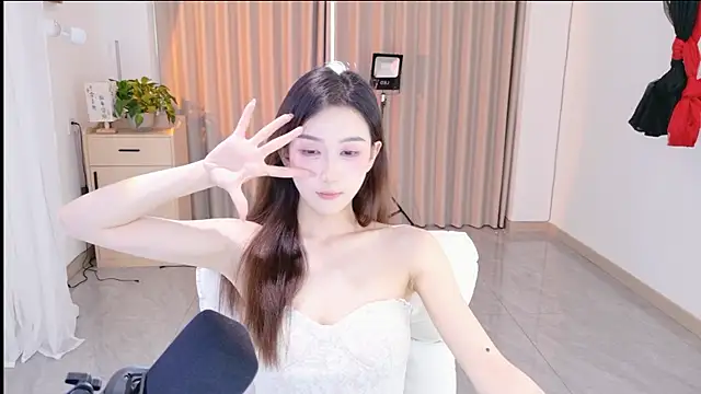 Dancing-Coco12 live sex cam