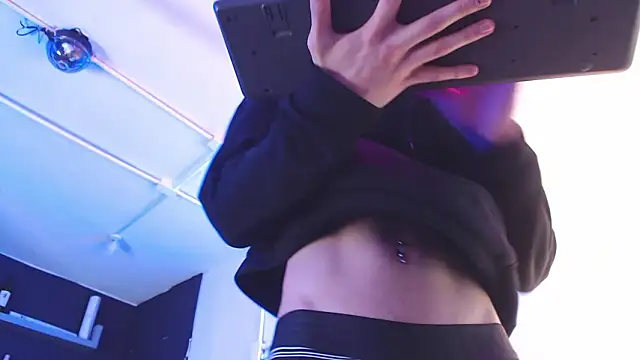 nova_salvatore live sex cam