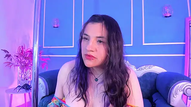 TaraTaylorr live sex cam