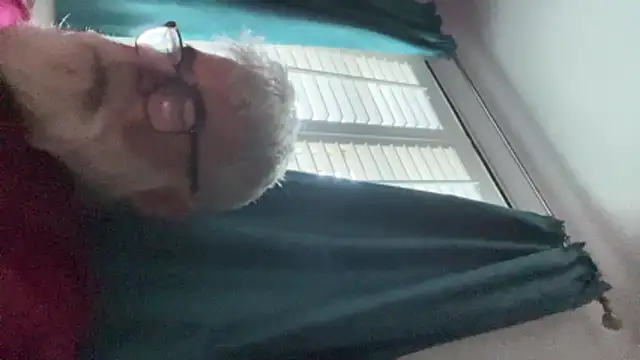 LeatherSdaddy live sex cam