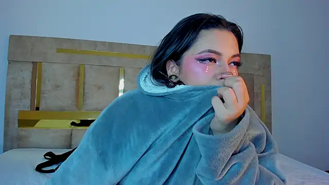 Kitty_ravee's cam snapshot