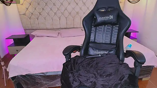 Sweet_1Angel's cam snapshot