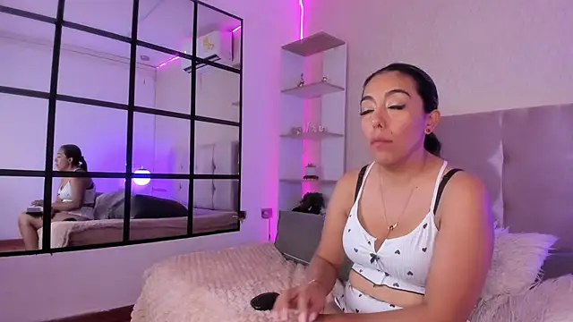 Evagatte's cam snapshot