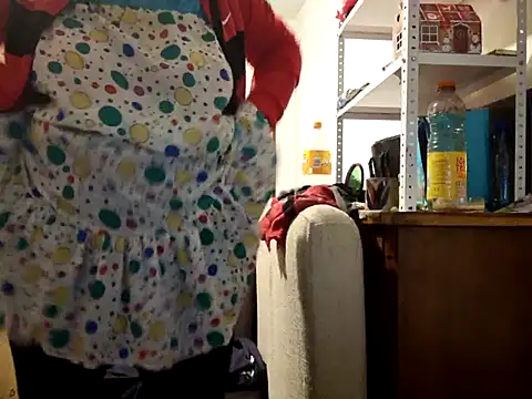 Samantha_Squirt@xh live sex cam