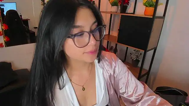 MelodySweett live sex cam