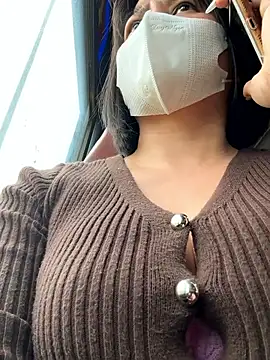 May-Squirt live sex cam