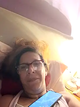 cari75's cam snapshot