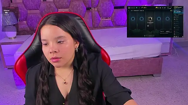 LilyPetite_'s cam snapshot