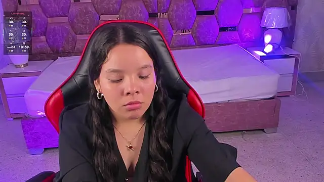 LilyPetite_'s cam snapshot