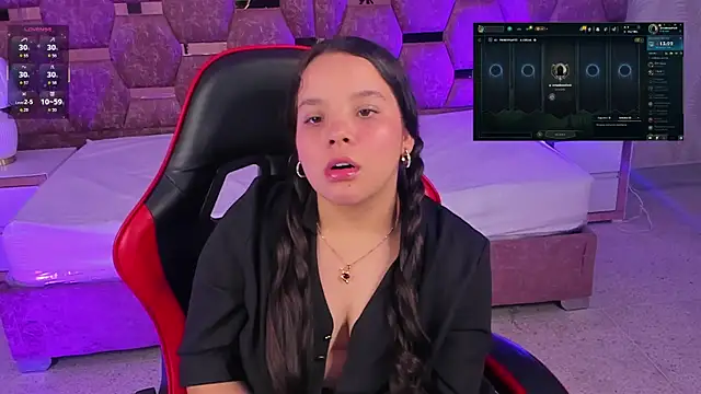 LilyPetite_'s cam snapshot