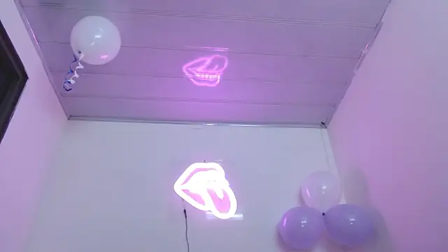 valerii_fox_69 live sex cam