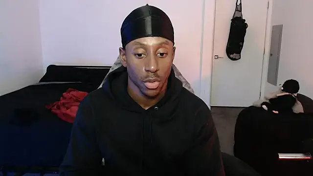 novemberguyy live sex cam