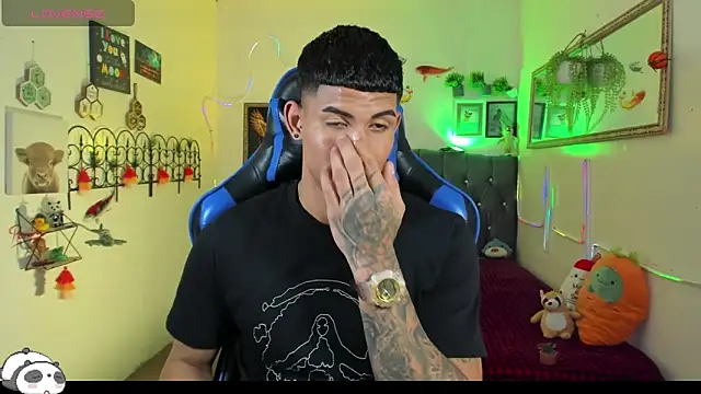 Damian_latinxxx live sex cam