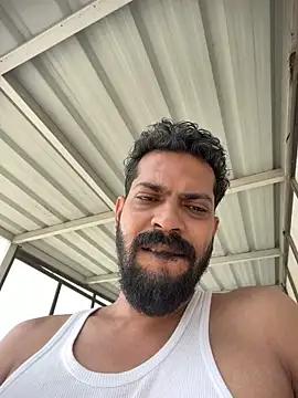 Stoner-boii-Cloudy-arhan live sex cam