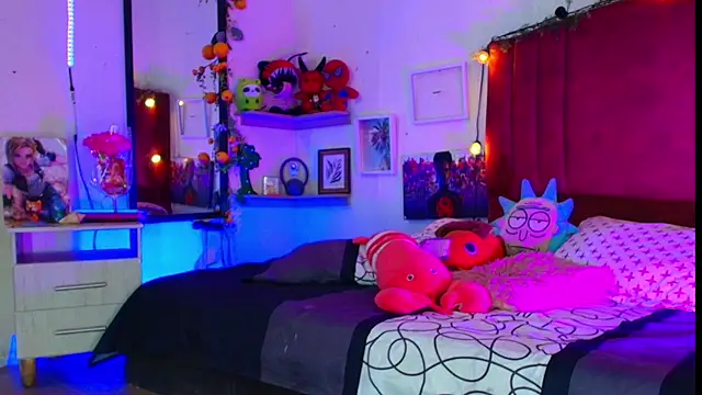 alisson_zafiro_'s cam snapshot