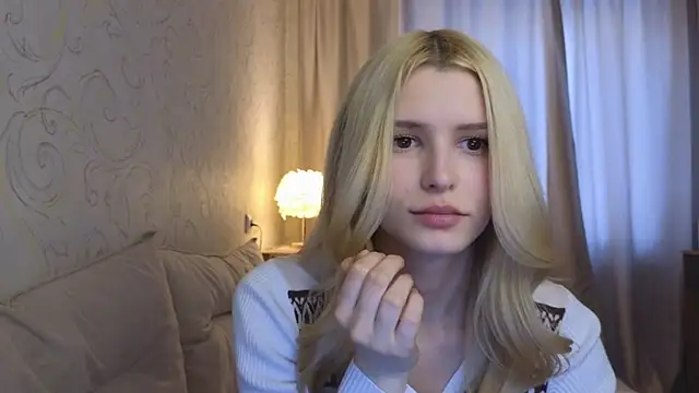 yennaone's cam snapshot