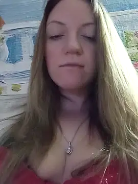 KattyLuuu's cam snapshot