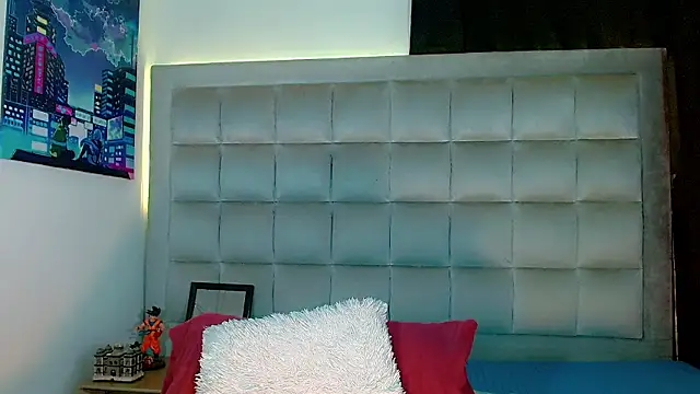 AmazingMistressNathy live sex cam