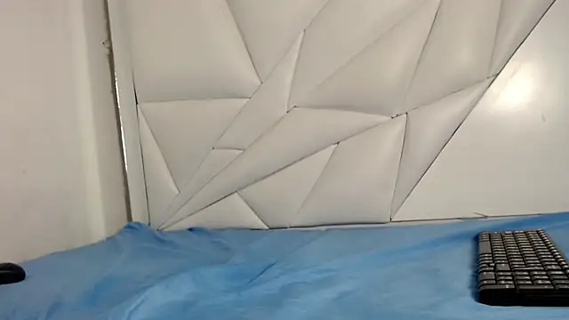 Lil_babyyy_ live sex cam