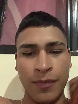 Emiliano_Reyes live sex cam