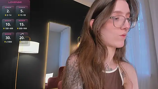 Lola_Missy's cam snapshot