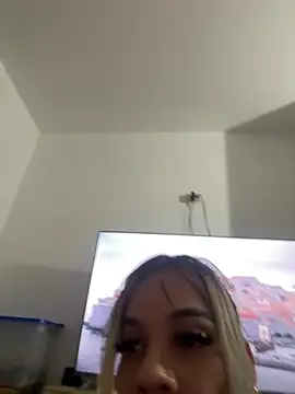 lanahot-77 live sex cam