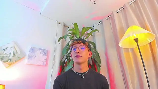 iiangel_'s cam snapshot