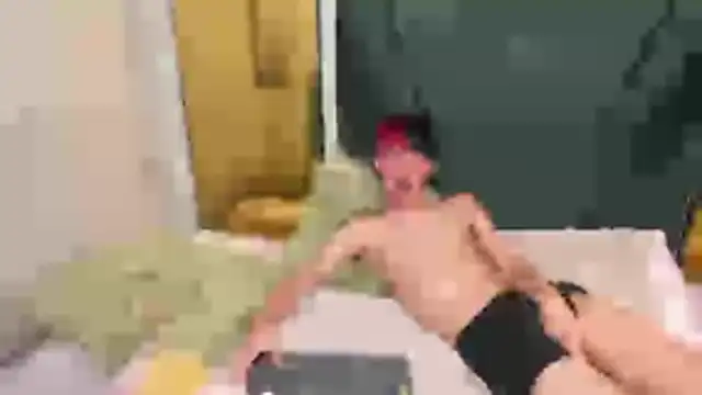 wildboy22_'s cam snapshot