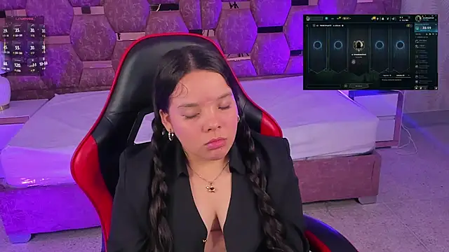 LilyPetite_'s cam snapshot