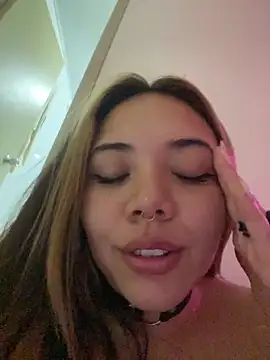 Paulette_Blanche live sex cam