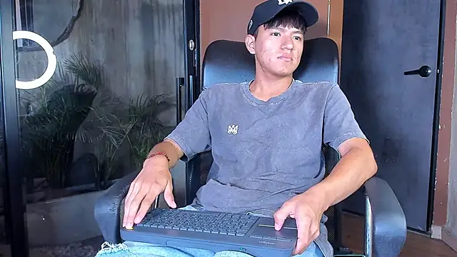 isaac_grimm's cam snapshot