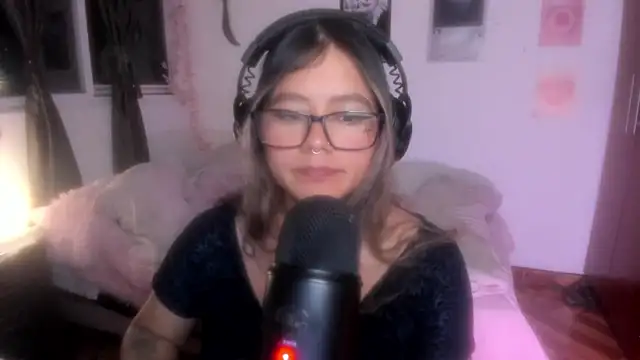 StephaniFox's cam snapshot