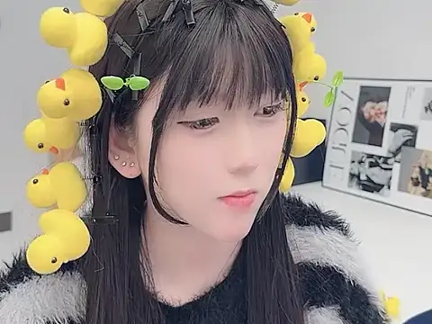 lnua-lnua's cam snapshot