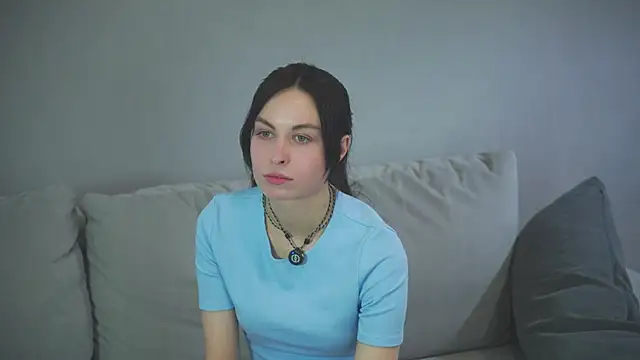 LoisAbad's cam snapshot