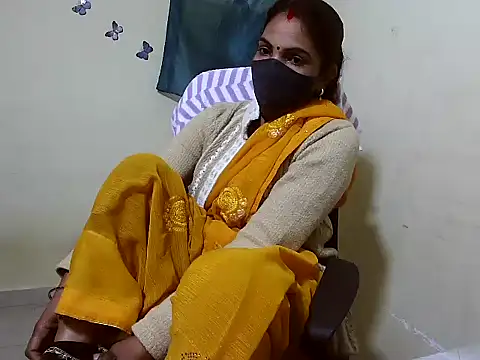 Shivani-Gupta's cam snapshot