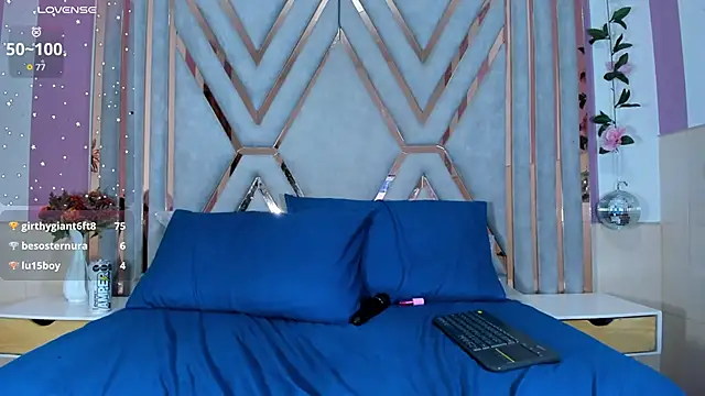 vanesaa_mejia's cam snapshot