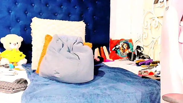 Valianatranxxx live sex cam